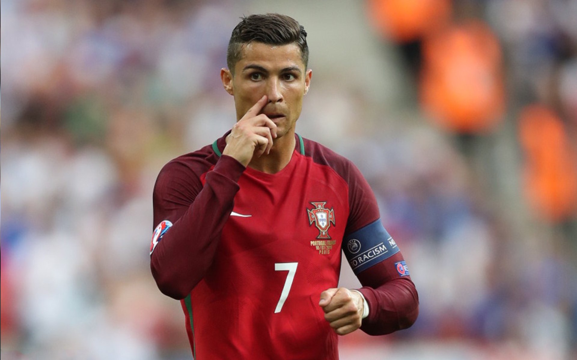 西部劲旅大胜对手，稳坐榜首宝座，西部经纪